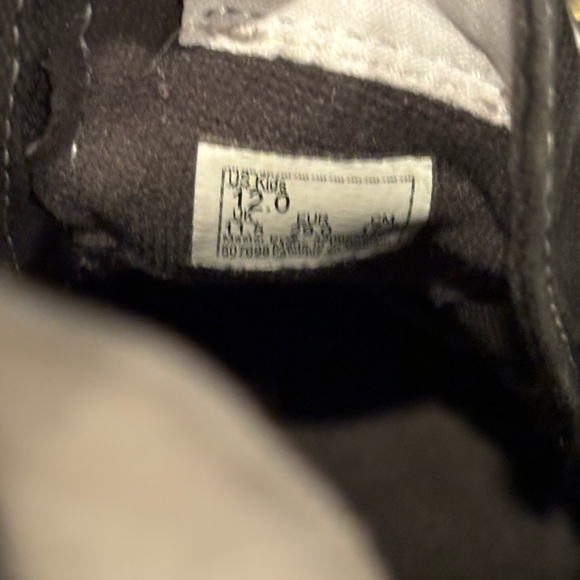 Kids 12 zip up vans - Picture 6 of 7